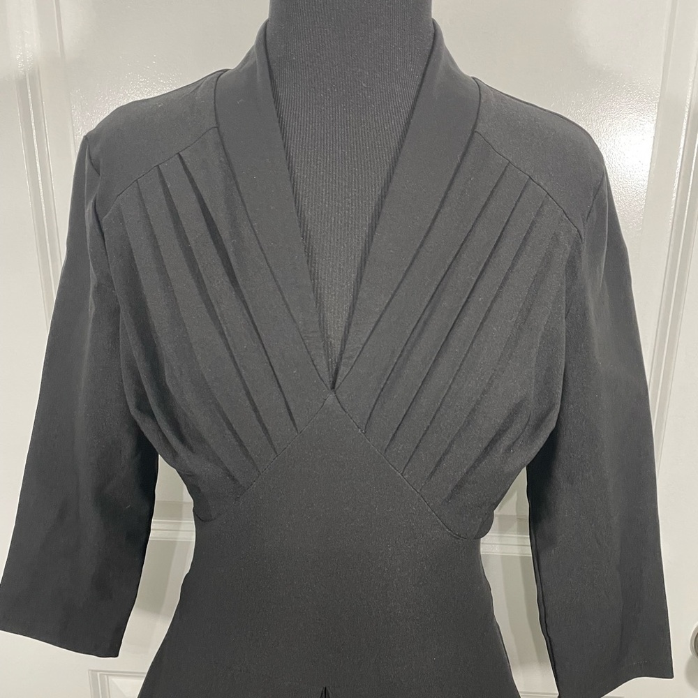 Muxxn Chic Black Long Sleeve Dress Size Small CB- - Picture 2 of 10